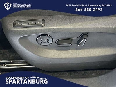 2026 Volkswagen Tiguan 2.0T SEL R-Line Turbo