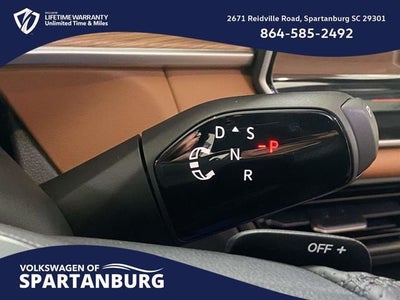 2026 Volkswagen Tiguan 2.0T SEL R-Line Turbo