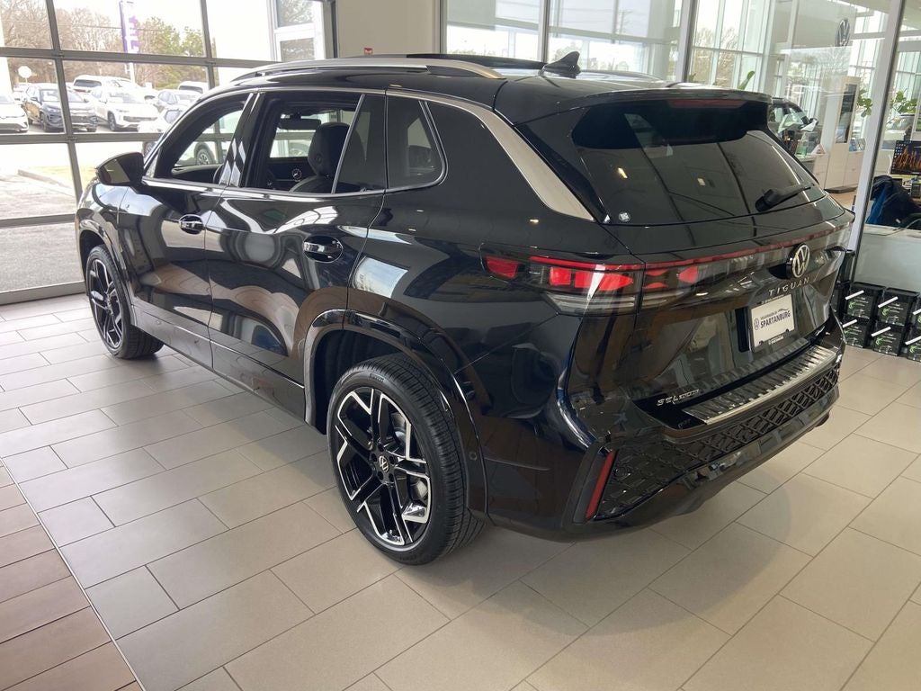 2026 Volkswagen Tiguan 2.0T SEL R-Line Turbo