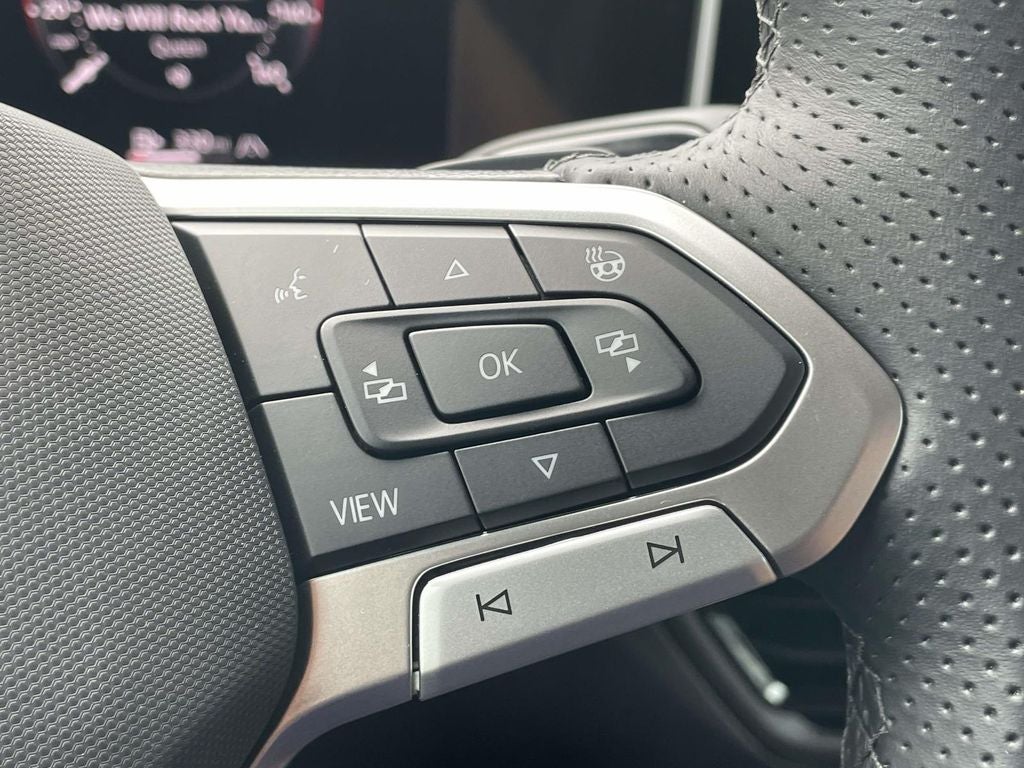 2026 Volkswagen Tiguan 2.0T SEL R-Line