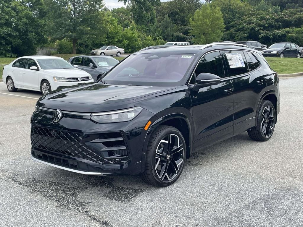 2026 Volkswagen Tiguan 2.0T SEL R-Line