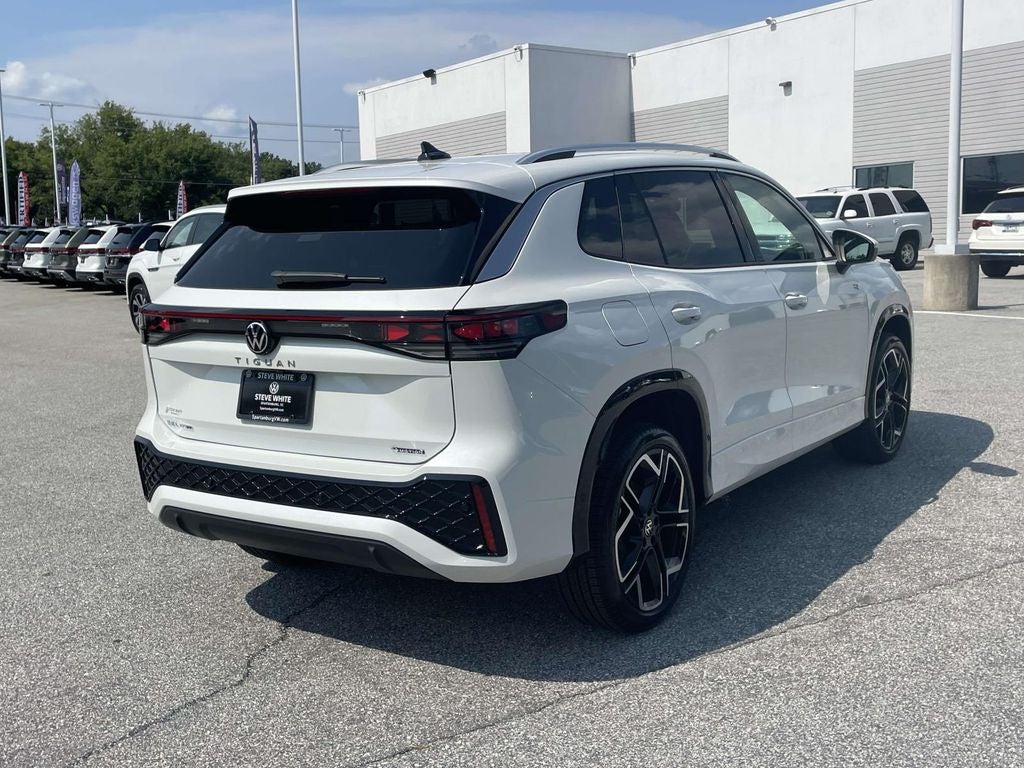 2026 Volkswagen Tiguan 2.0T SEL R-Line Turbo