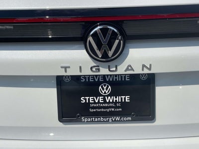 2026 Volkswagen Tiguan 2.0T SEL R-Line Turbo