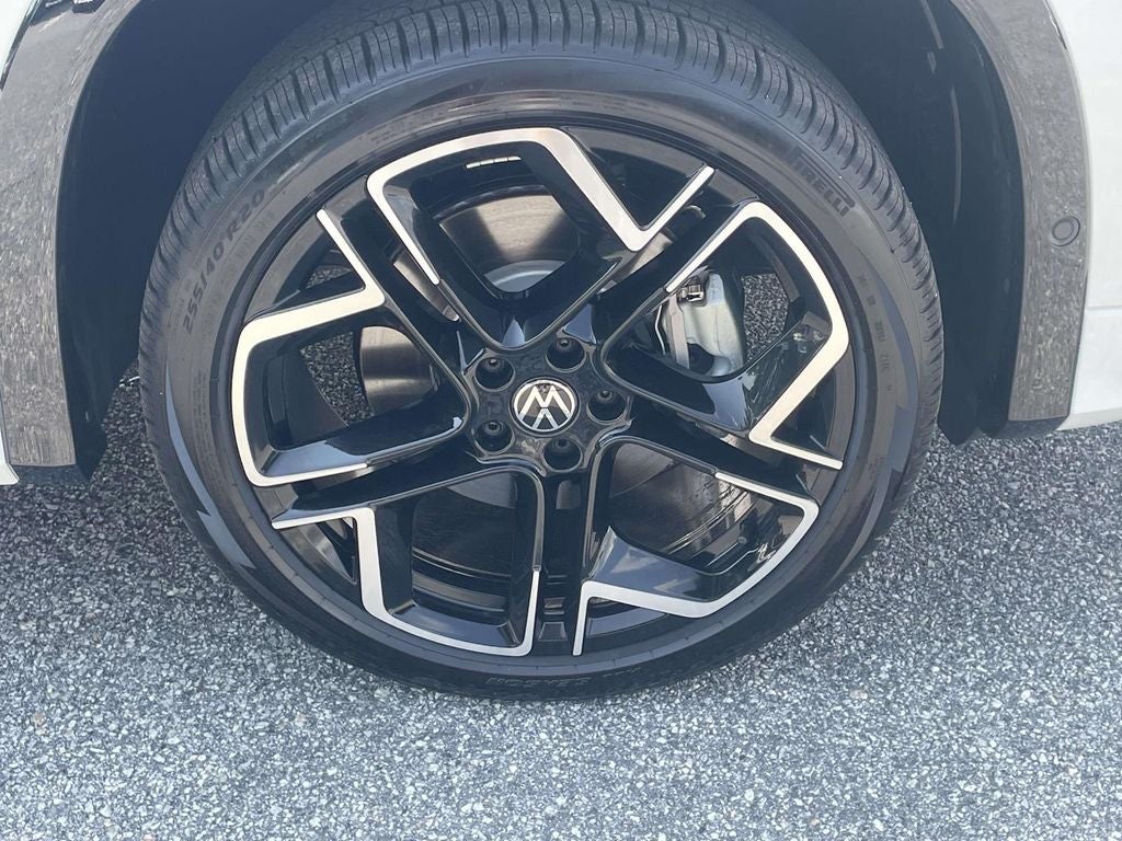 2026 Volkswagen Tiguan 2.0T SEL R-Line Turbo
