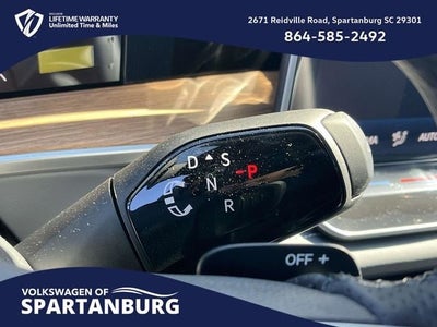 2026 Volkswagen Tiguan 2.0T SEL R-Line Turbo