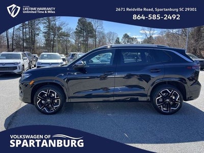 2026 Volkswagen Tiguan 2.0T SEL R-Line Turbo