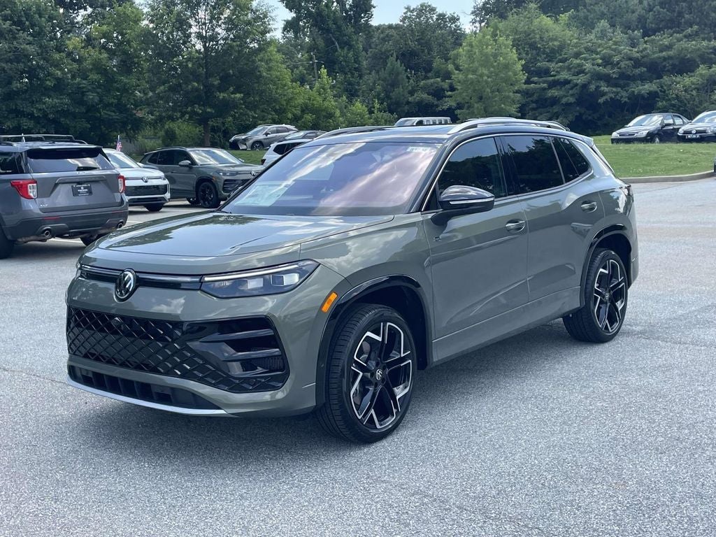 2026 Volkswagen Tiguan 2.0T SEL R-Line Turbo