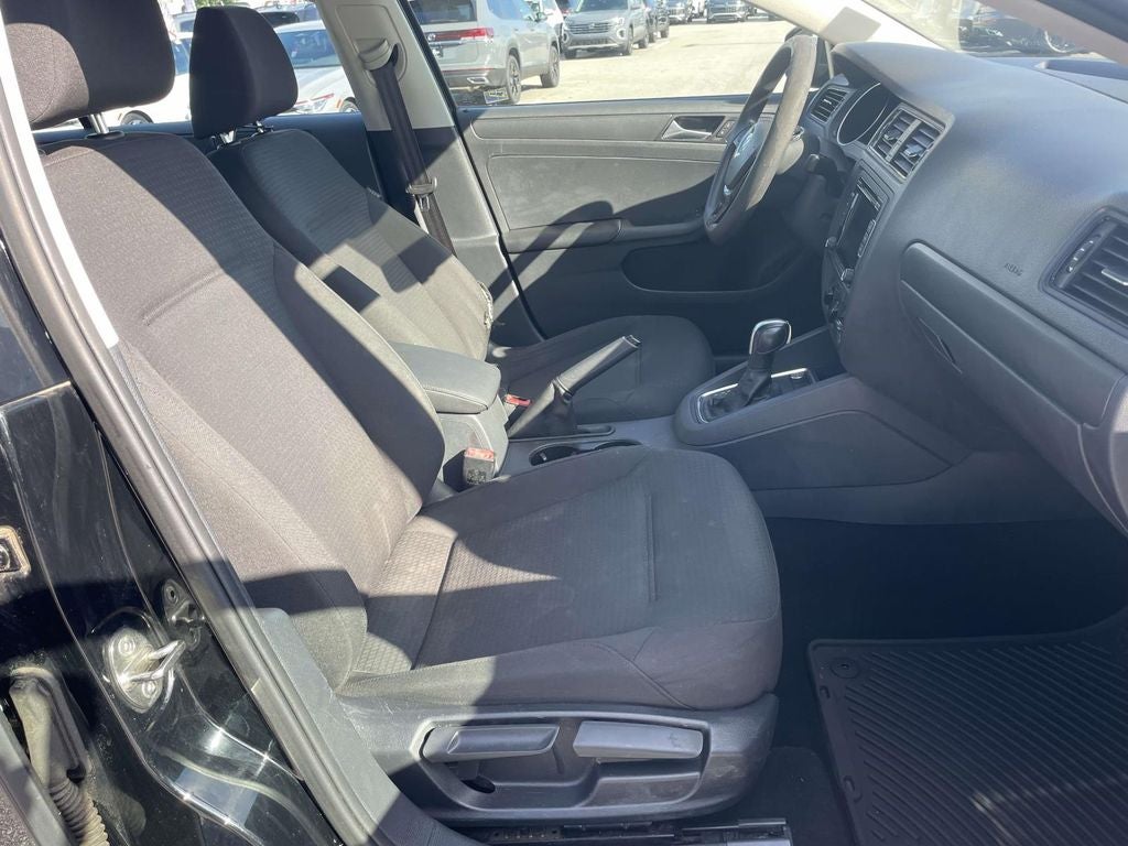 2015 Volkswagen Jetta 2.0L S w/Technology
