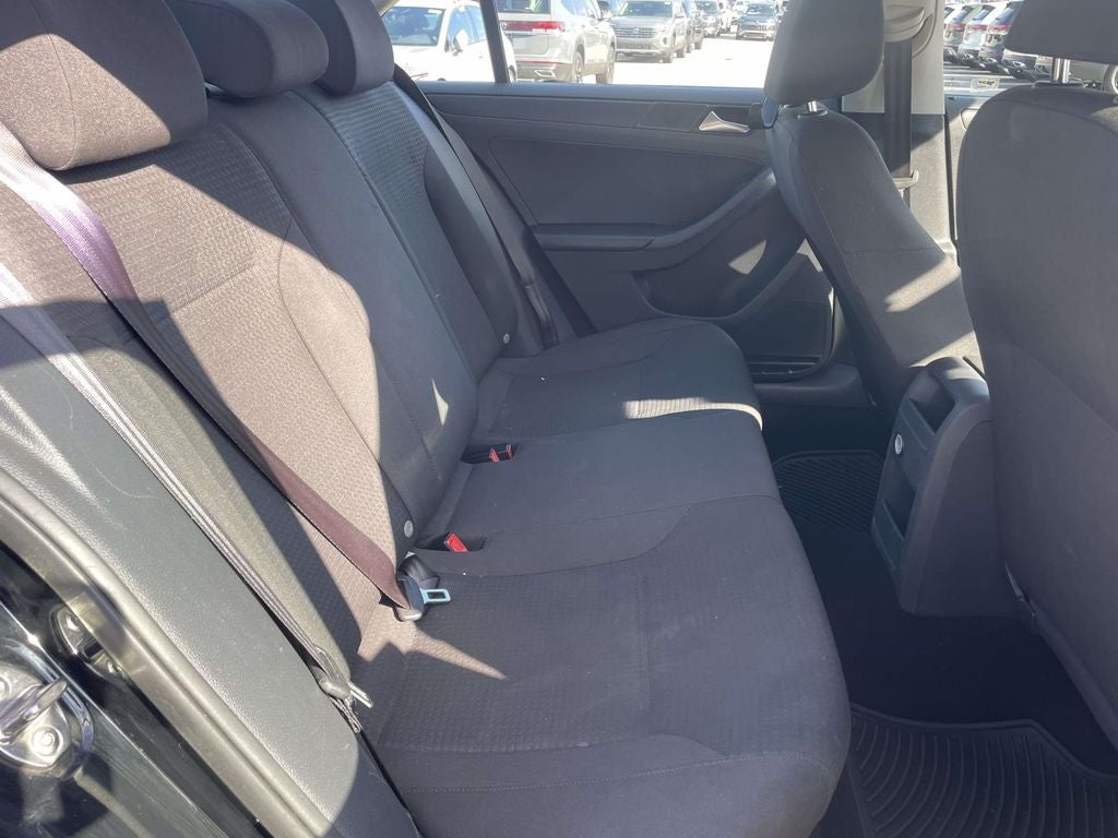 2015 Volkswagen Jetta 2.0L S w/Technology
