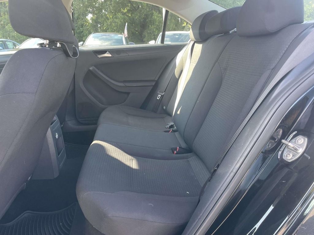 2015 Volkswagen Jetta 2.0L S w/Technology