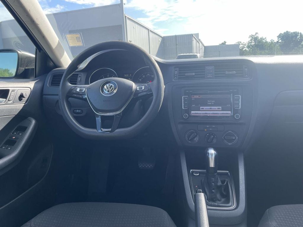 2015 Volkswagen Jetta 2.0L S w/Technology