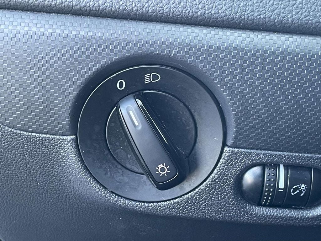 2015 Volkswagen Jetta 2.0L S w/Technology