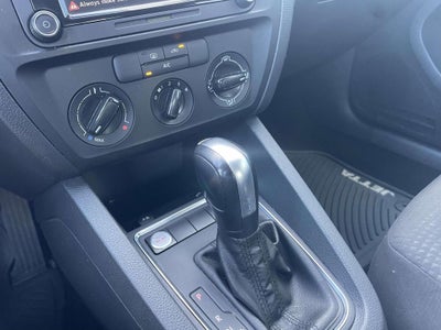 2015 Volkswagen Jetta 2.0L S w/Technology