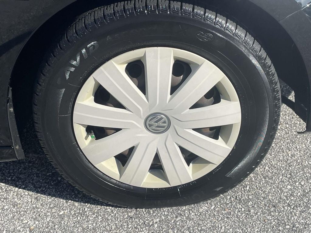 2015 Volkswagen Jetta 2.0L S w/Technology