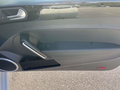 2019 Volkswagen Beetle Convertible Base