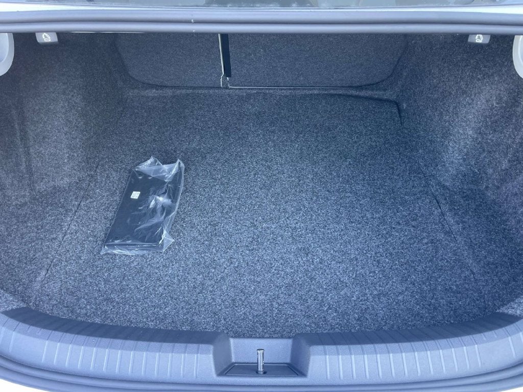 2027 Volkswagen Jetta 1.5T SE