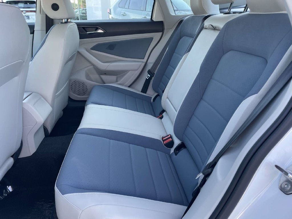 2027 Volkswagen Jetta 1.5T SE