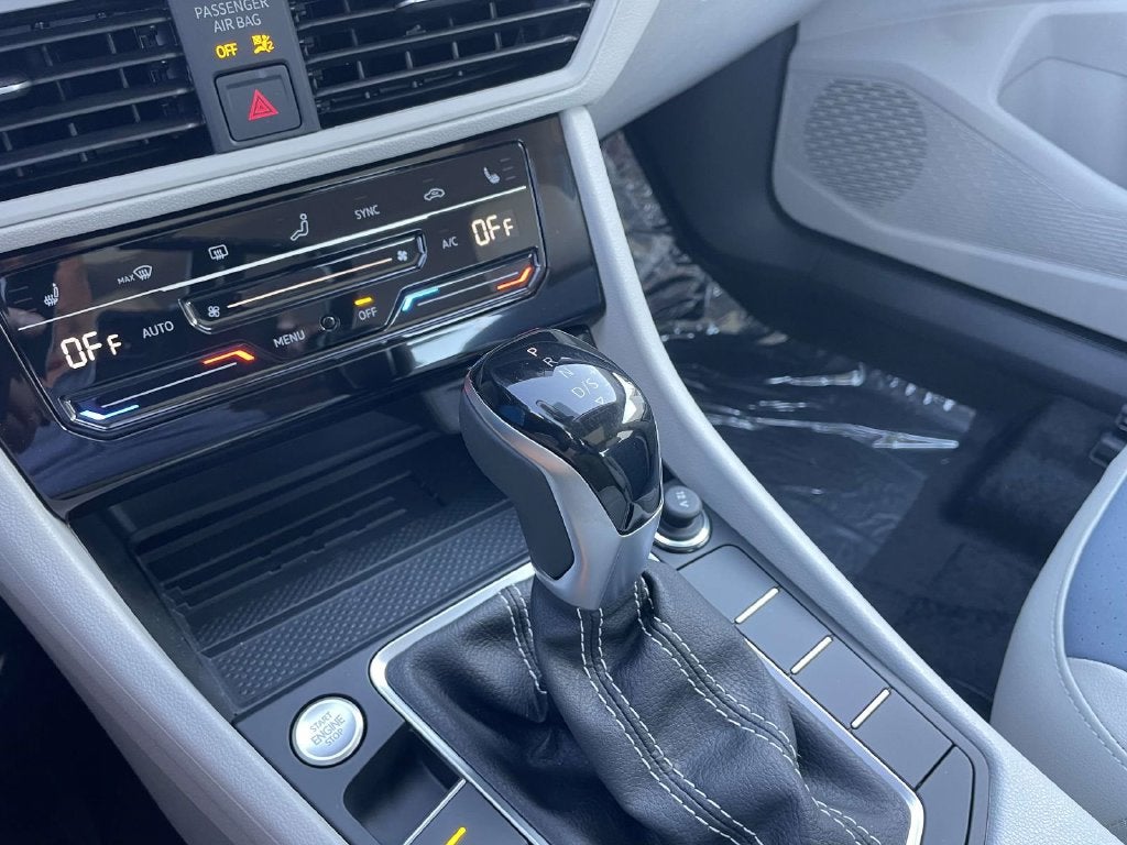 2027 Volkswagen Jetta 1.5T SE