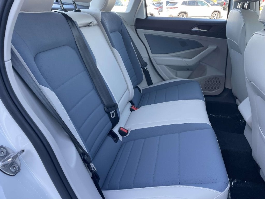 2027 Volkswagen Jetta 1.5T SE