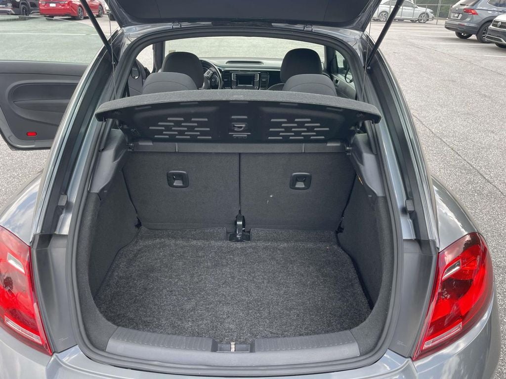 2018 Volkswagen Beetle Base