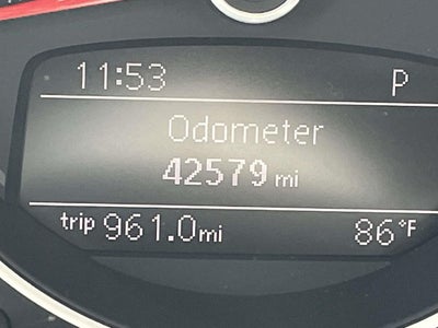 2018 Volkswagen Beetle Base