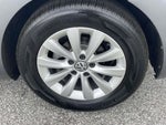 2018 Volkswagen Beetle Base