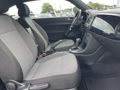 2018 Volkswagen Beetle Base
