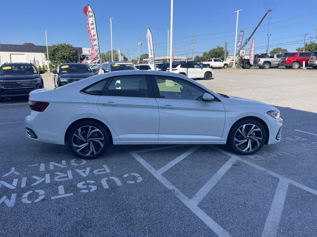 2027 Volkswagen Jetta 1.5T SEL