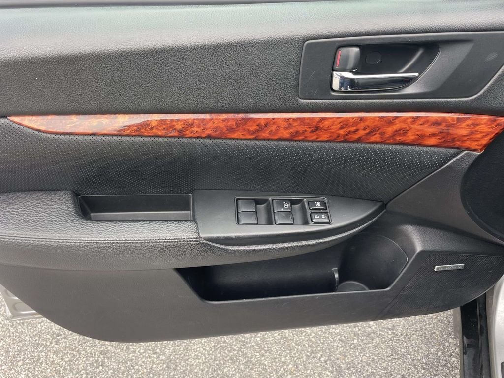 2011 Subaru Outback 2.5i Limited