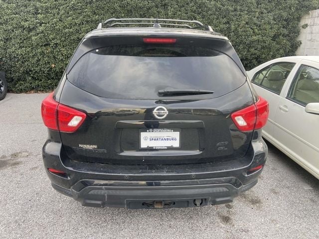 2020 Nissan Pathfinder SL