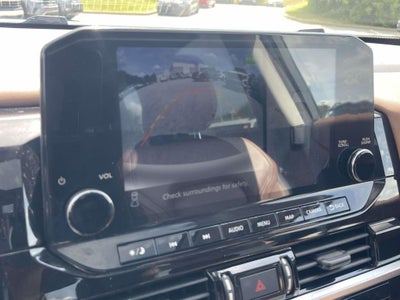 2022 Nissan Pathfinder Platinum