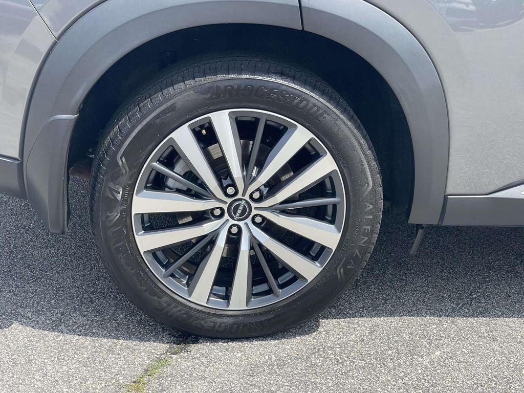 2022 Nissan Pathfinder Platinum
