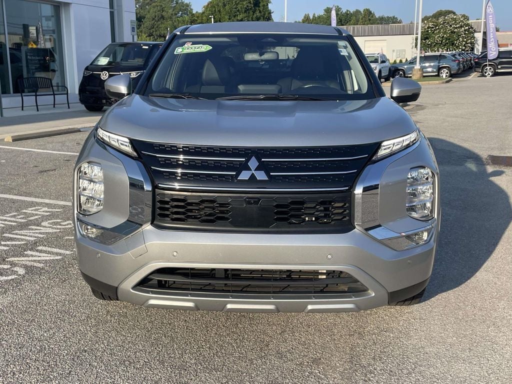 2022 Mitsubishi Outlander SE