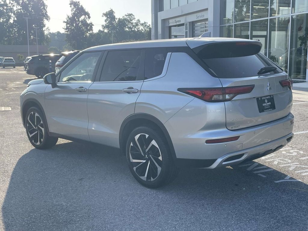 2022 Mitsubishi Outlander SE