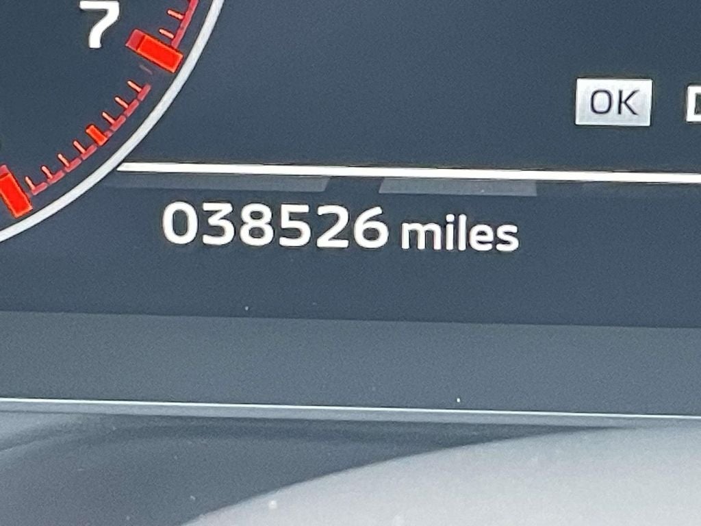2024 Mitsubishi Outlander Base