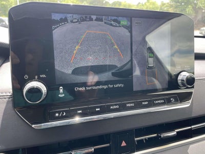2024 Mitsubishi Outlander Base