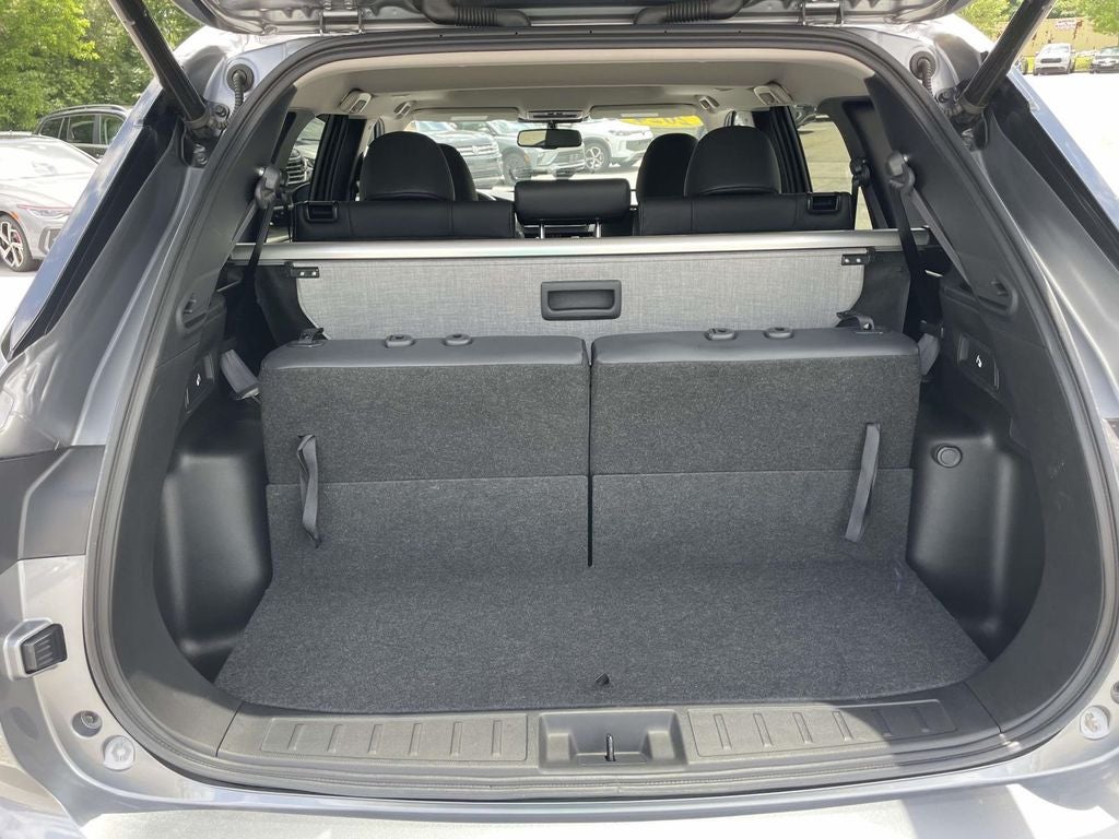 2024 Mitsubishi Outlander Base