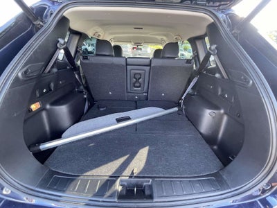 2022 Mitsubishi Outlander Base
