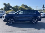 2022 Mitsubishi Outlander Base