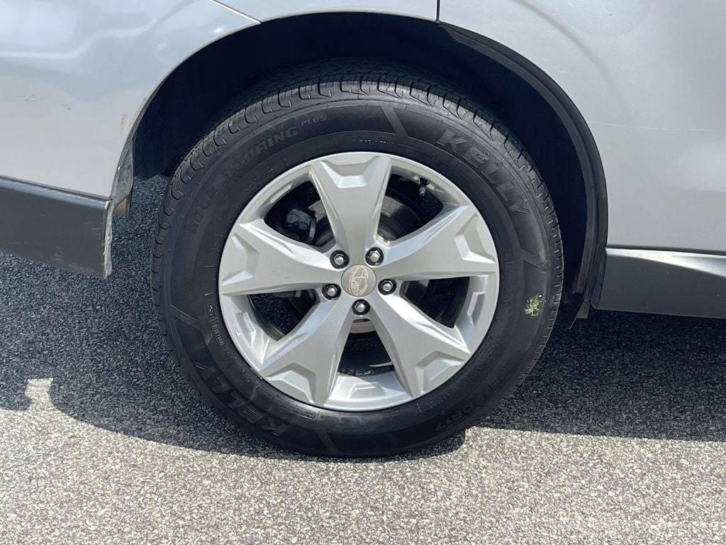 2015 Subaru Forester 2.5i