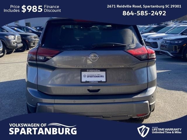 2024 Nissan Rogue SL