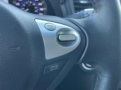 2017 INFINITI QX70 Base