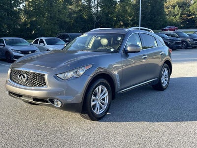 2017 INFINITI QX70 Base