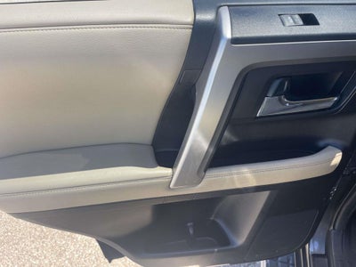 2017 Toyota 4Runner SR5 Premium