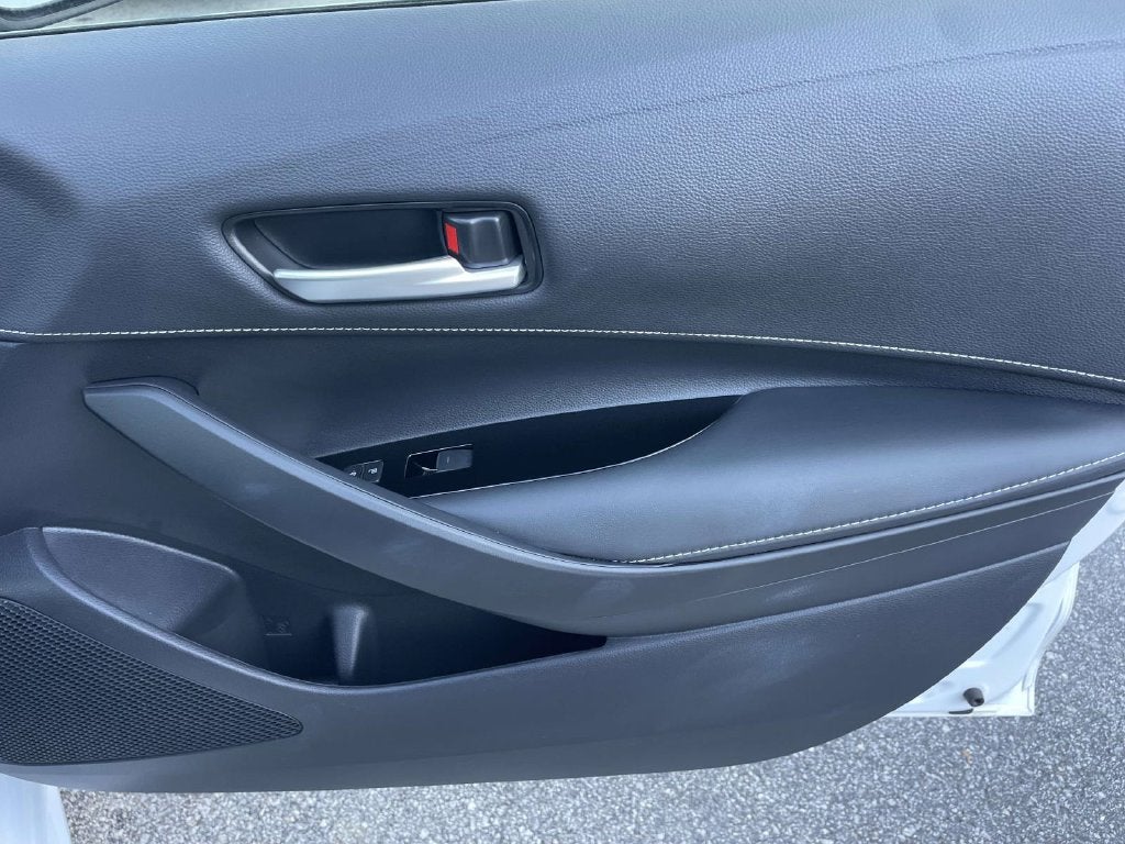 2024 Toyota Corolla Hatchback SE