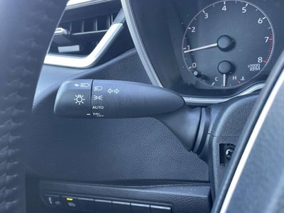2024 Toyota Corolla Hatchback SE