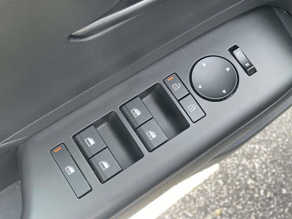 2025 Hyundai Kona SEL Convenience