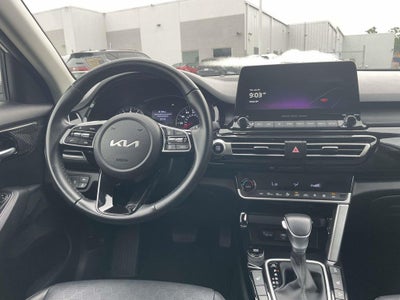 2023 Kia Seltos EX