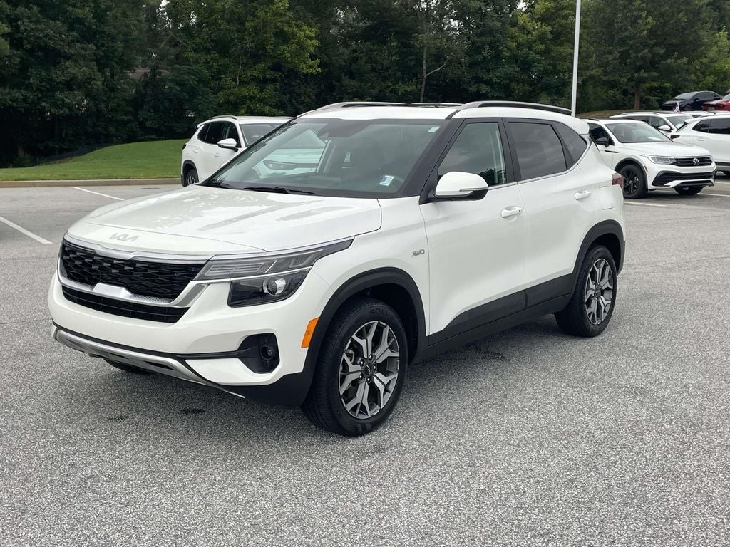 2023 Kia Seltos EX