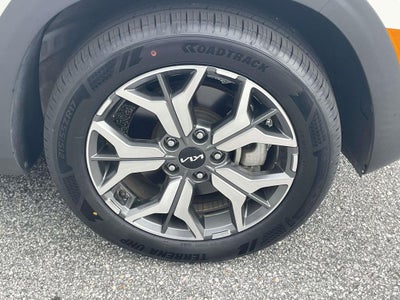 2023 Kia Seltos EX